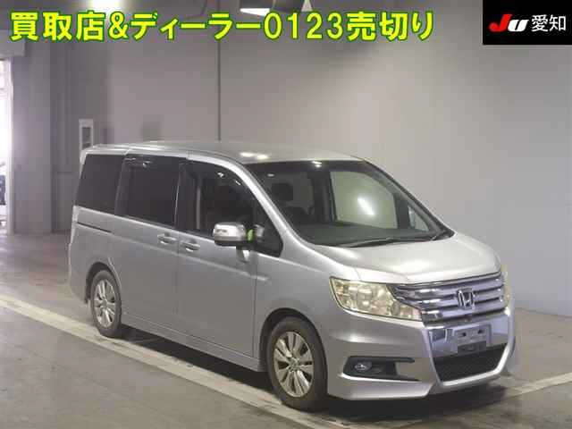 HONDA STEP WAGON 2010