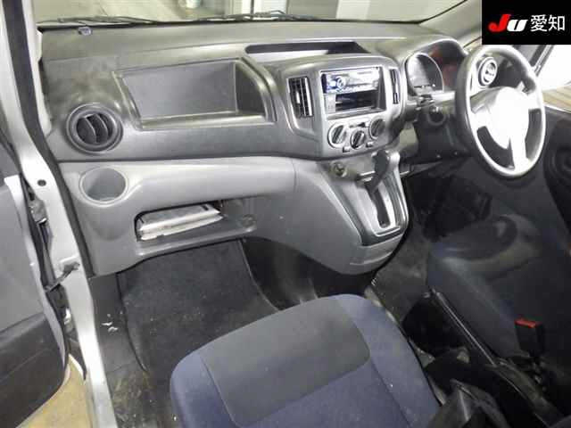 NISSAN NV200 2009