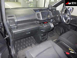 HONDA STEP WAGON 2013