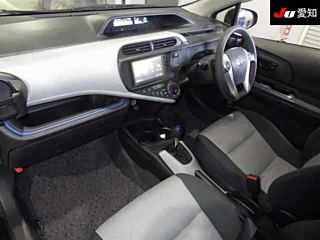 TOYOTA AQUA 2014