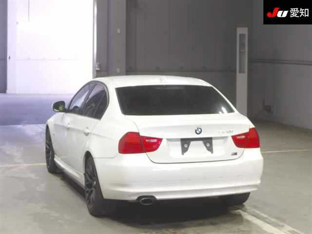 BMW 3 SERIES 2009