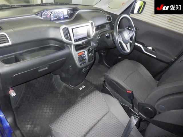 MITSUBISHI DELICA D2 2017