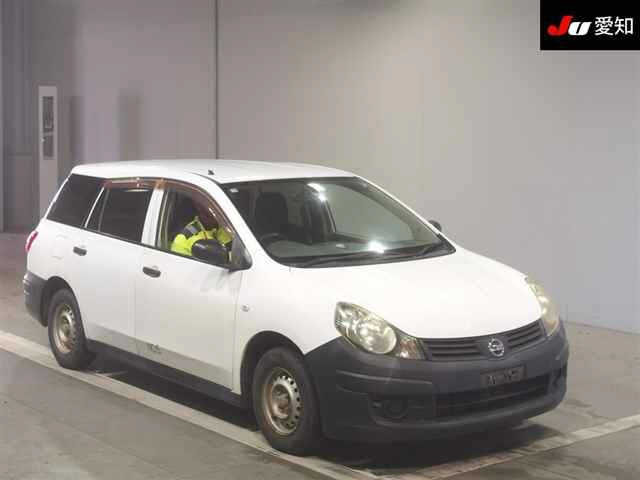 NISSAN AD 2008