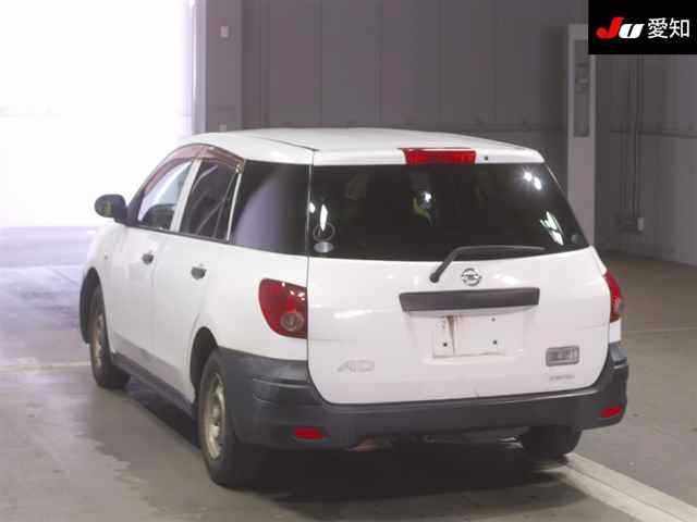 NISSAN AD 2008