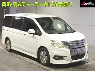 HONDA STEP WAGON 2010