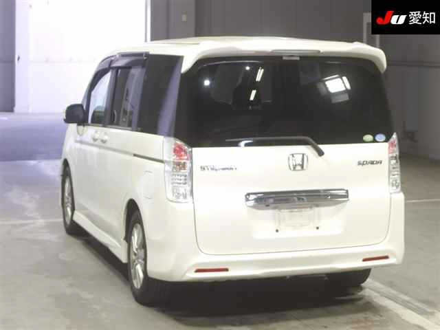 HONDA STEP WAGON 2010