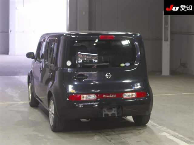 NISSAN CUBE 2010
