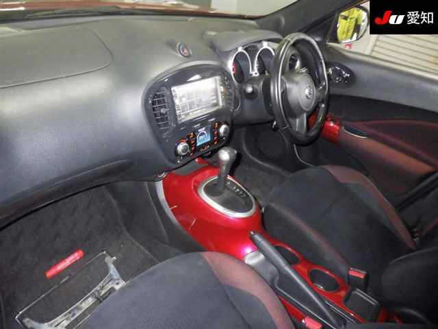 NISSAN JUKE 2010