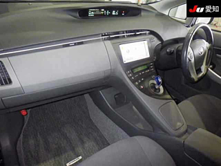 TOYOTA PRIUS 2011