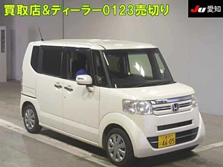 HONDA N BOX 2017