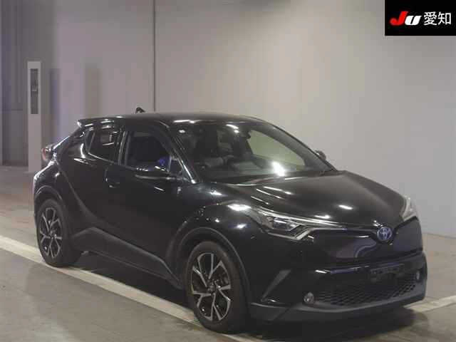 TOYOTA C-HR 2017