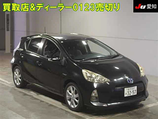 TOYOTA AQUA 2013