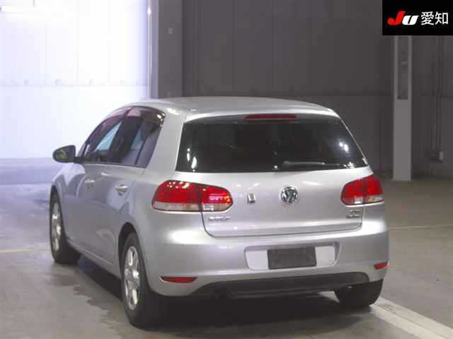 VOLKSWAGEN GOLF 2012