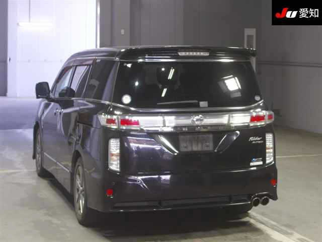 NISSAN ELGRAND 2010