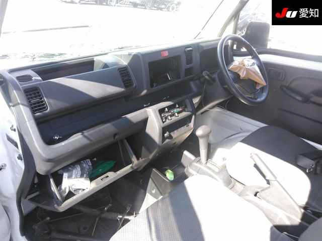 DAIHATSU HIJET TRUCK 2017