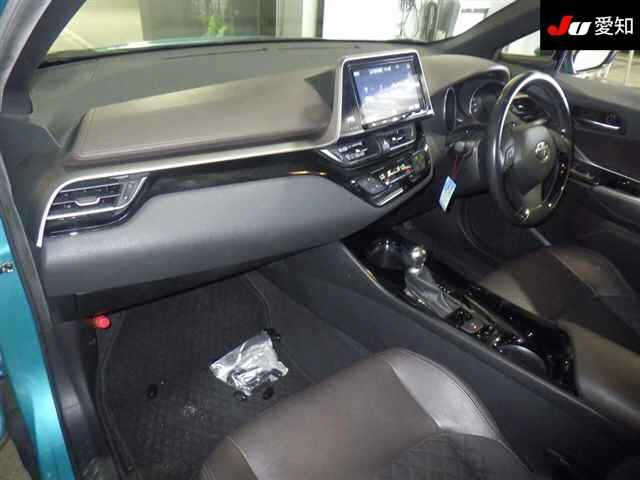 TOYOTA C-HR 2019