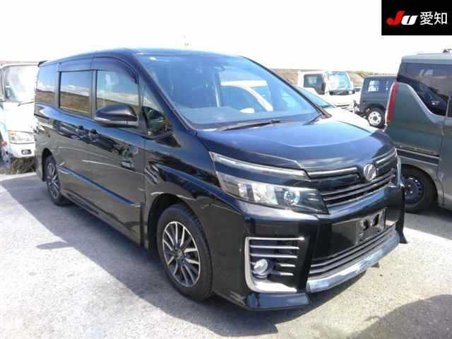 TOYOTA VOXY 2016
