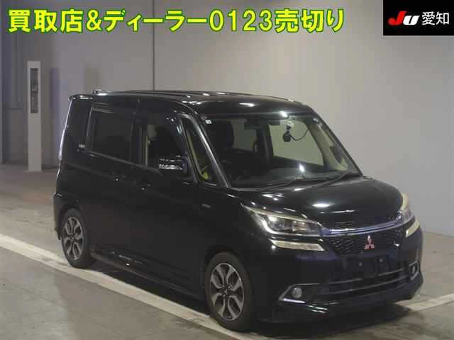 MITSUBISHI DELICA D2 2016