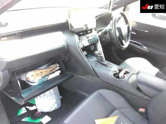TOYOTA HARRIER 2020