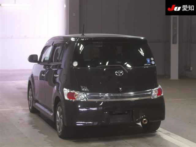 TOYOTA BB 2012