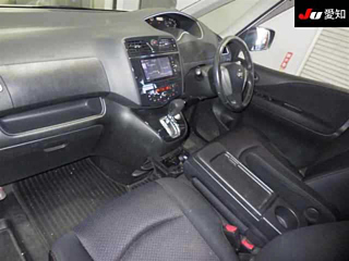 NISSAN SERENA 2013