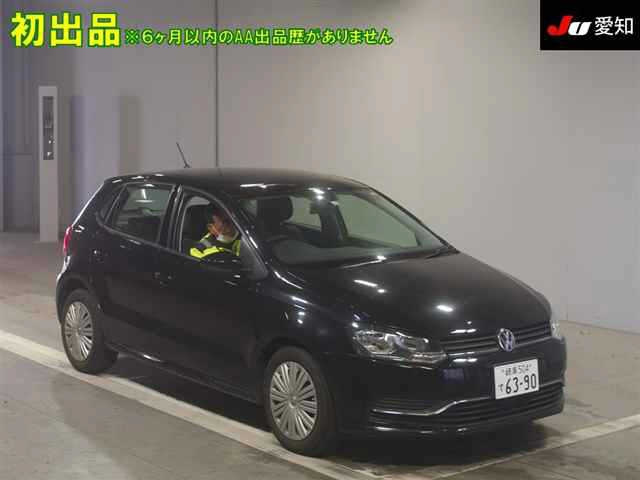 VOLKSWAGEN POLO 2015