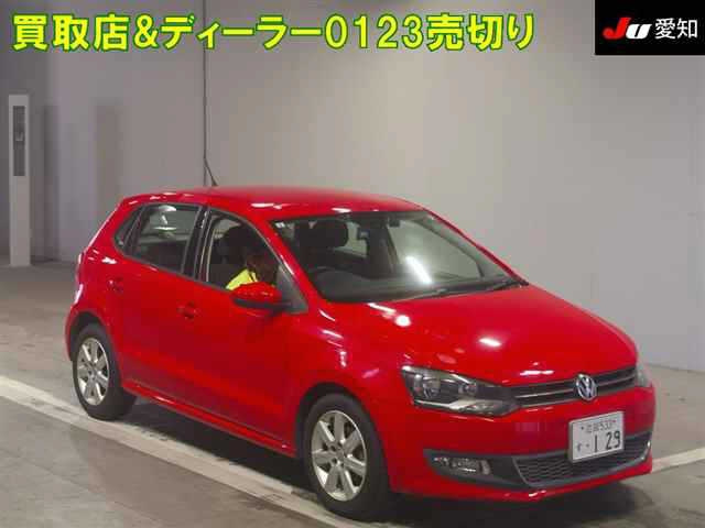 VOLKSWAGEN POLO 2011