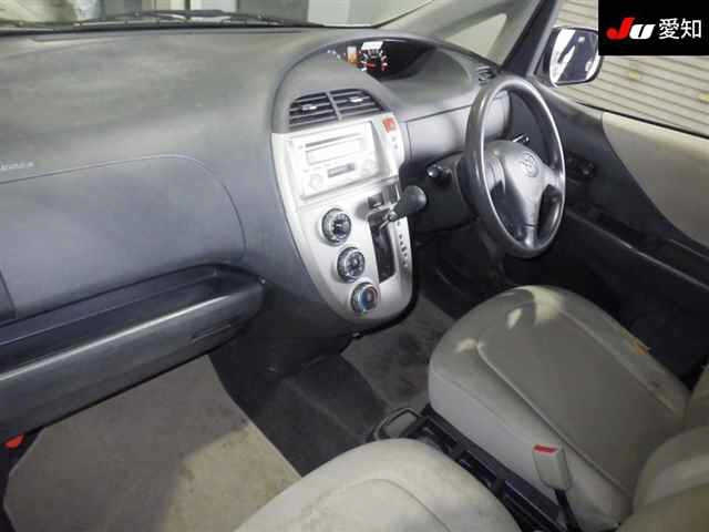 TOYOTA RACTIS 2009