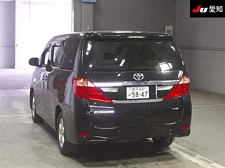 TOYOTA ALPHARD 2013