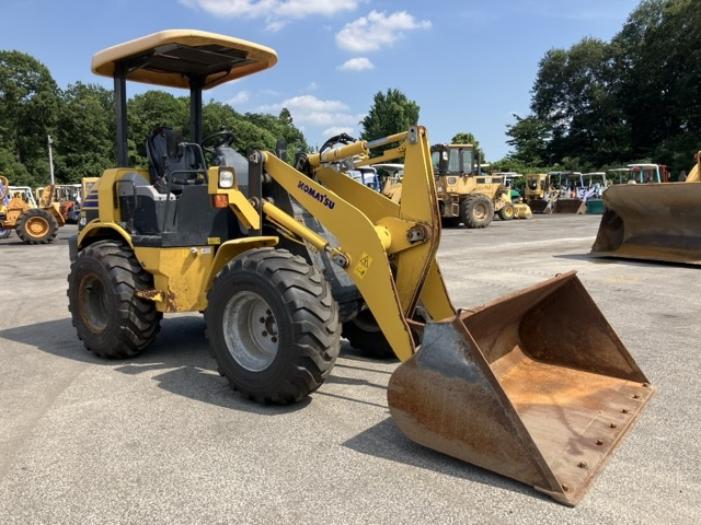 KOMATSU WA40-8N0 2021