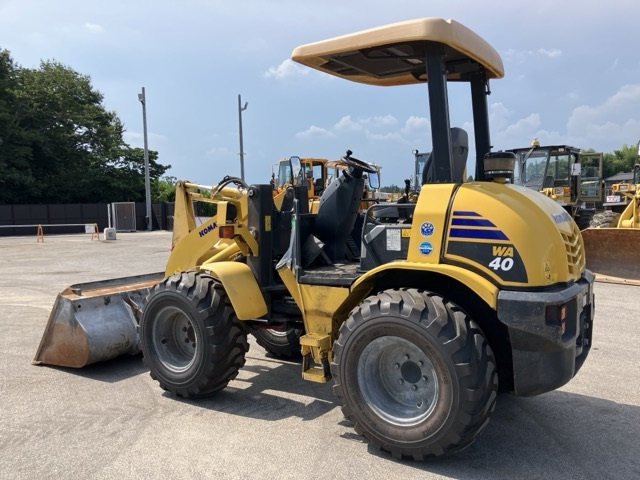 KOMATSU WA40-8N0 2021
