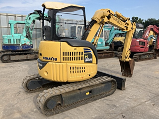 KOMATSU PC30UU-5 2013