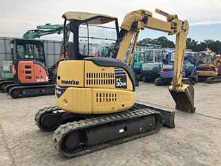 KOMATSU PC30UU-5 2014