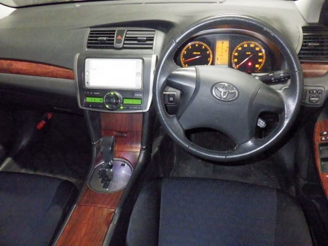 TOYOTA ALLION 2010