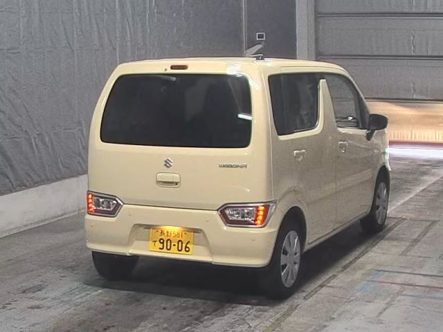 SUZUKI WAGON R 2024