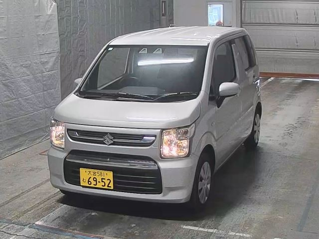 SUZUKI WAGON R 2024
