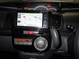 DAIHATSU TANTO 2010