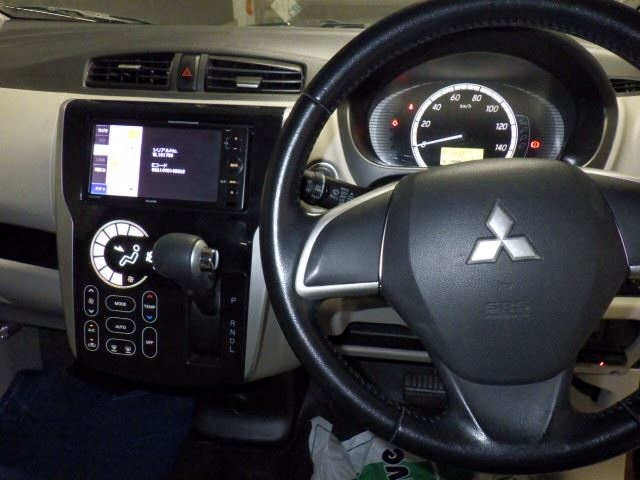 MITSUBISHI EK WAGON 2014