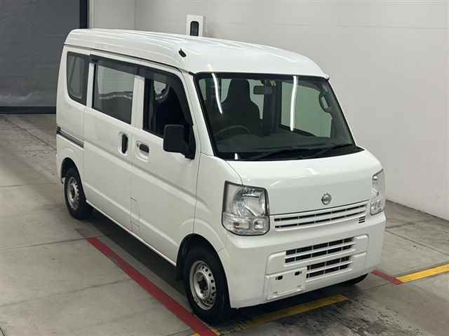NISSAN CLIPPER VAN 2017