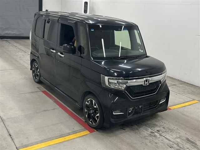 HONDA N BOX 2017