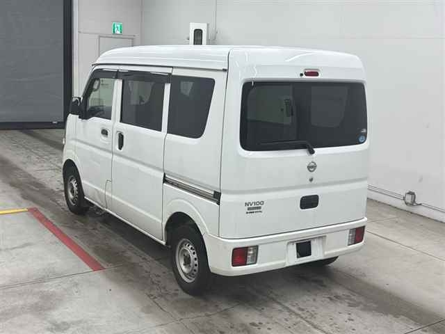 NISSAN CLIPPER VAN 2015