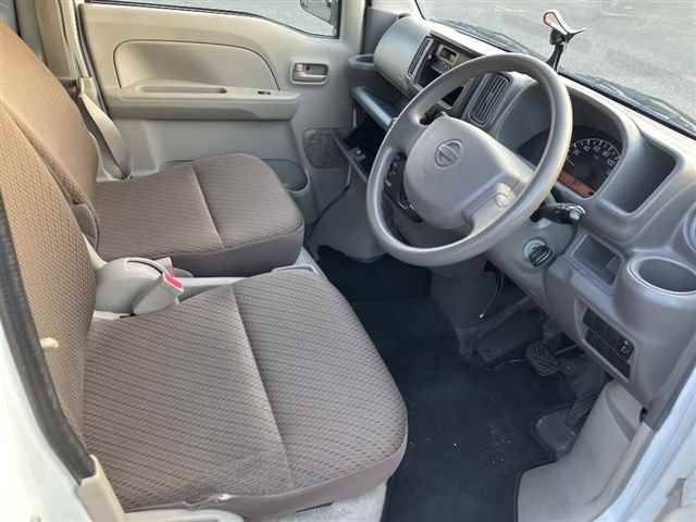 NISSAN CLIPPER VAN 2015