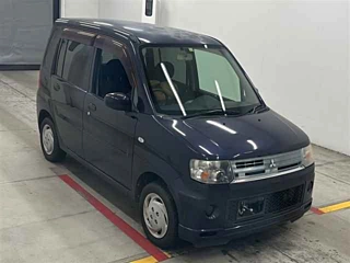 MITSUBISHI TOPPO 2010