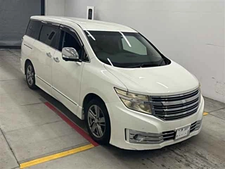 NISSAN ELGRAND 2011