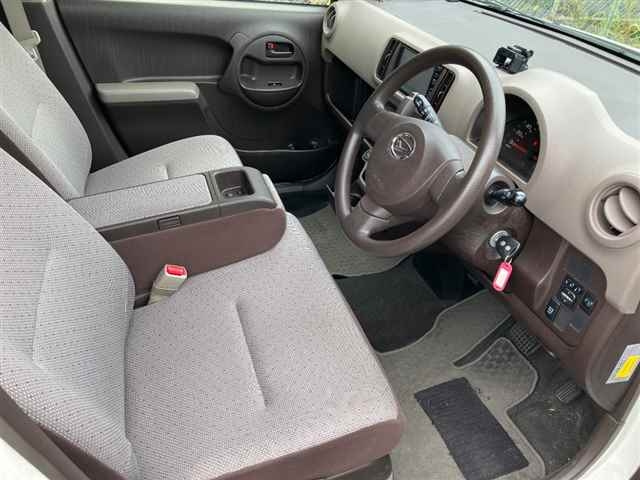 DAIHATSU BOON 2016