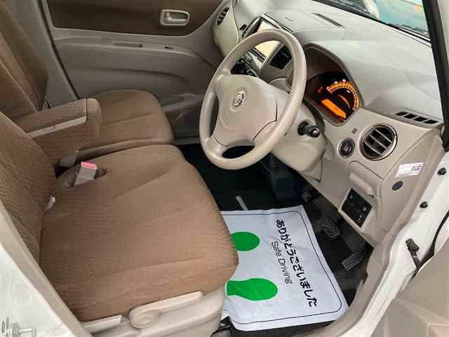 NISSAN ROOX 2012