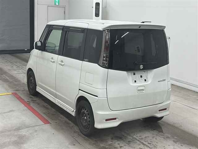 SUZUKI PALETTE 2011