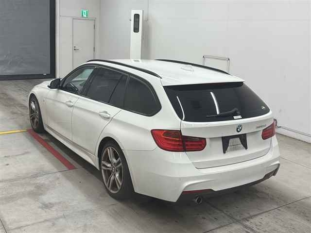 BMW 3 SERIES 2013