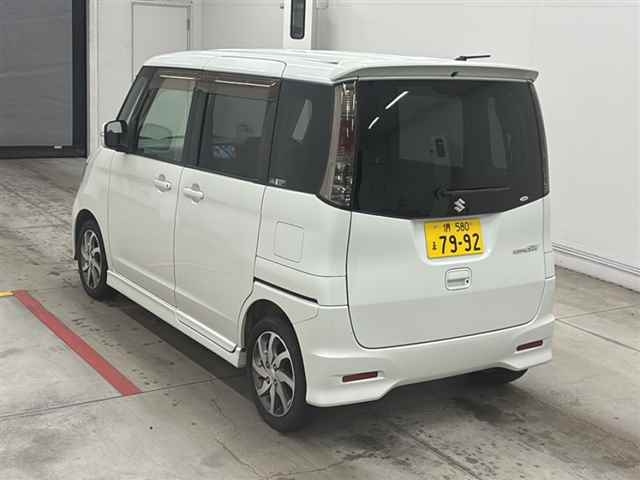 SUZUKI PALETTE 2010