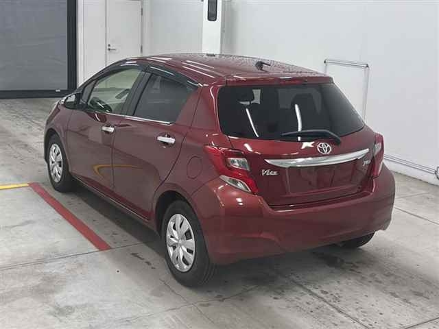 TOYOTA VITZ 2014
